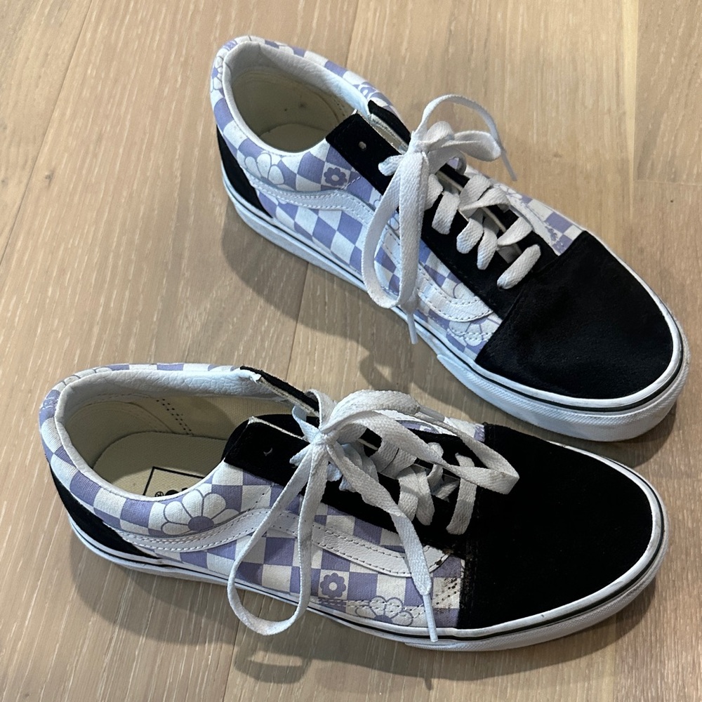Vans Women's Black and Lavender Checkered Sneakers